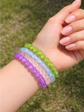 Aesthetic Crystal Bracelets 💕 Pick Your Favorite Color